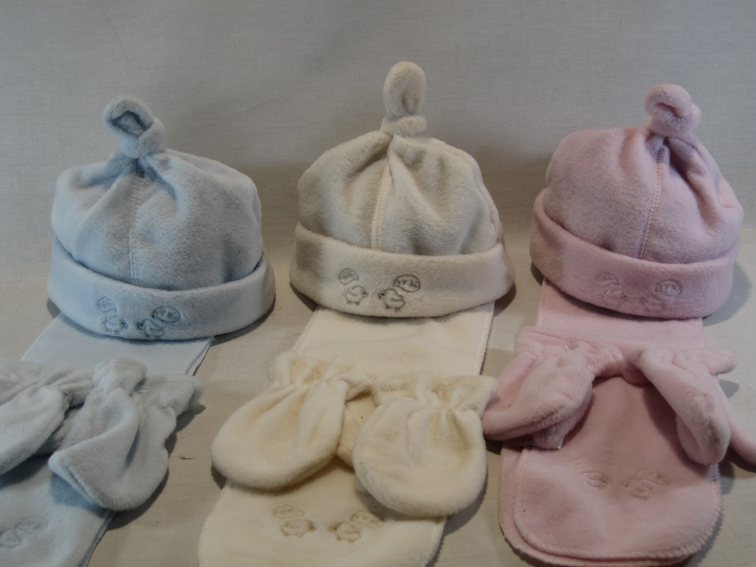 Gorro Com Cachecol E Luvas Bebé 208/